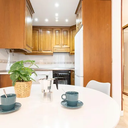 Cimadevilla Ii Apartment